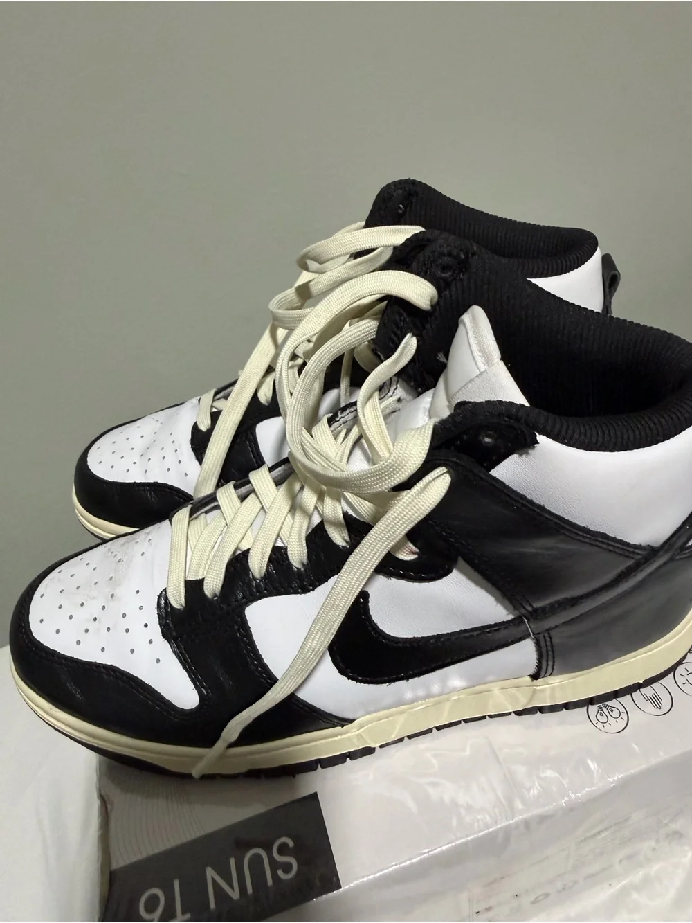 Nike Dunk High Vintage Black Size 8 Womens Sneakers